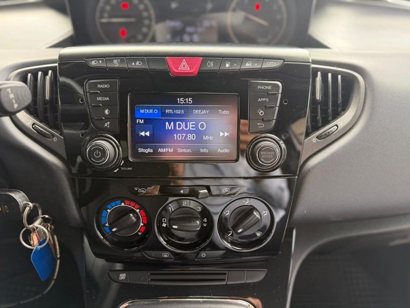 Lancia Ypsilon  Ypsilon 1.2 Silver ecochic Gpl 69cv