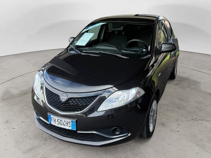 Lancia Ypsilon  Ypsilon 1.2 Silver ecochic Gpl 69cv