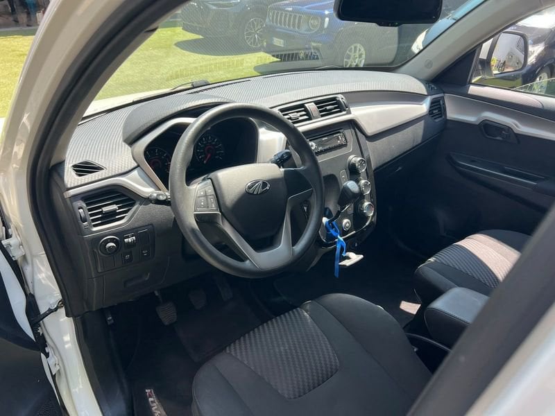 Mahindra   1.2 K6+