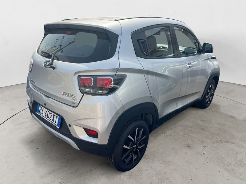 Mahindra   1.2 K8