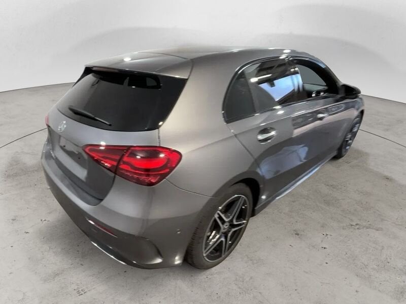 Mercedes-Benz   A 200 d AMG Line Advanced auto