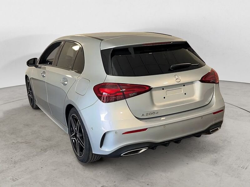 Mercedes-Benz   A 200 d AMG Line Advanced auto