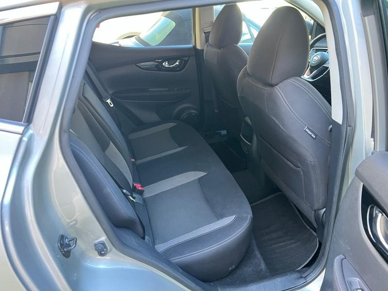 Nissan Qashqai  1.3 DIG-T 160 N-Connecta