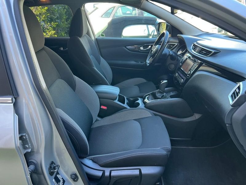 Nissan Qashqai  1.3 DIG-T 160 N-Connecta