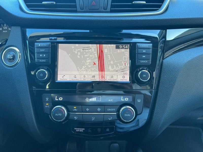 Nissan Qashqai  1.3 DIG-T 160 N-Connecta