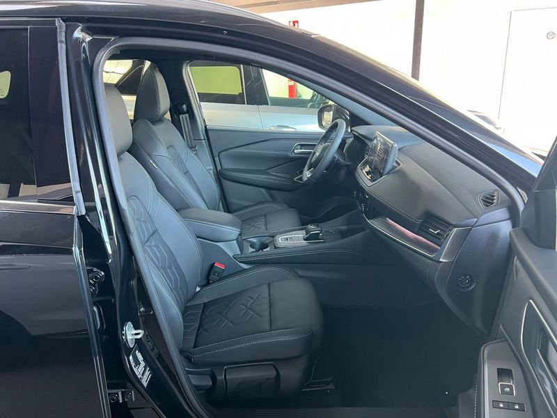 Nissan Qashqai  1.3 MHEV 158 Tekna CVT