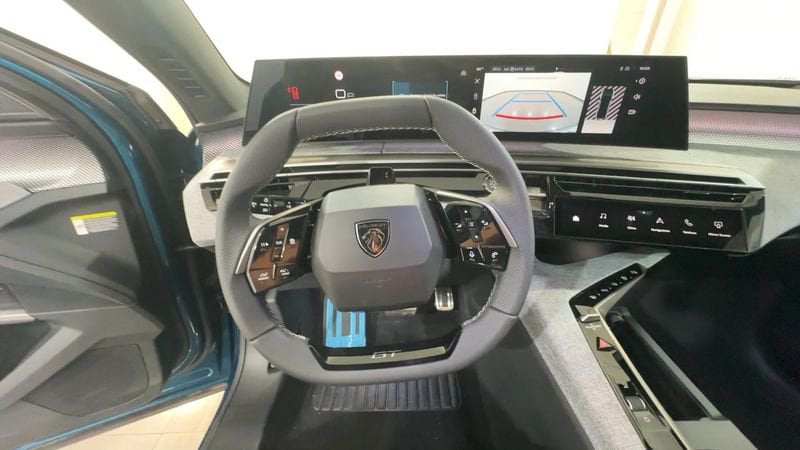 Peugeot 3008  3008 1.2 hybrid GT 145cv e-dcs6