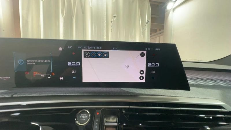 Peugeot 3008  3008 1.2 hybrid GT 145cv e-dcs6