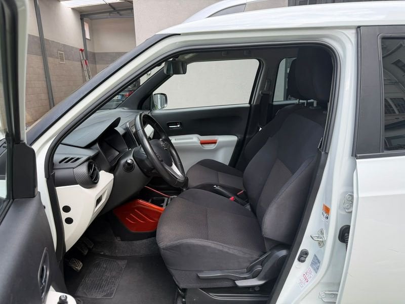 Suzuki Ignis  Ignis 1.2h Top 2wd