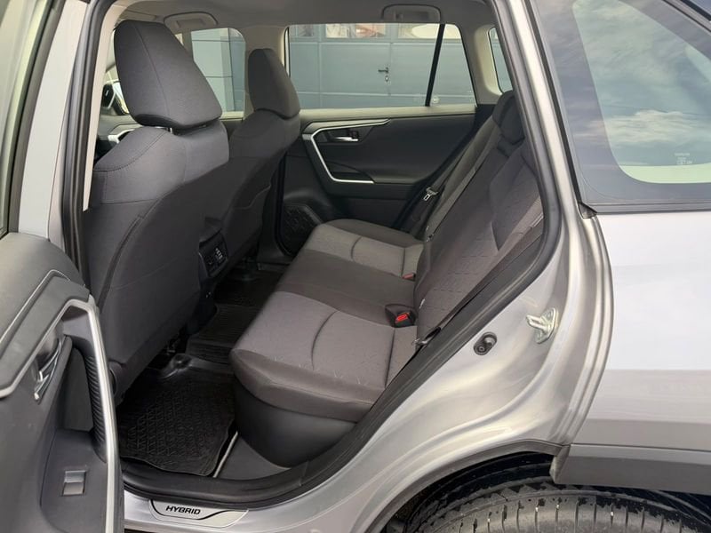 Toyota RAV4  Rav4 2.5 vvt-ie h Active 2wd 218cv e-cvt