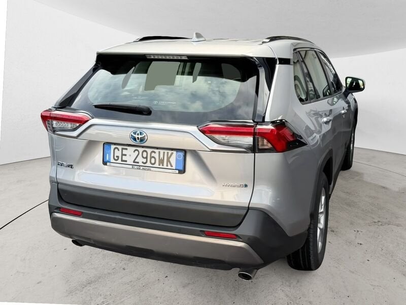 Toyota RAV4  Rav4 2.5 vvt-ie h Active 2wd 218cv e-cvt