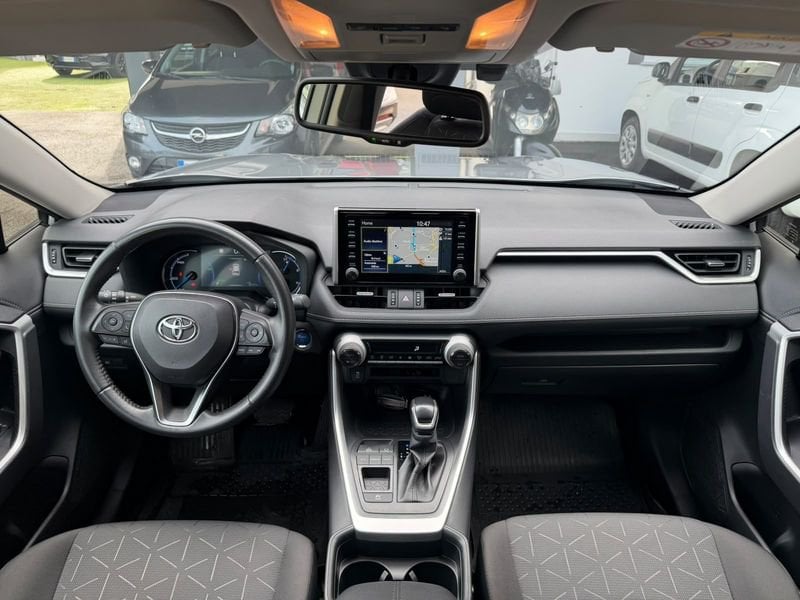 Toyota RAV4  Rav4 2.5 vvt-ie h Active 2wd 218cv e-cvt
