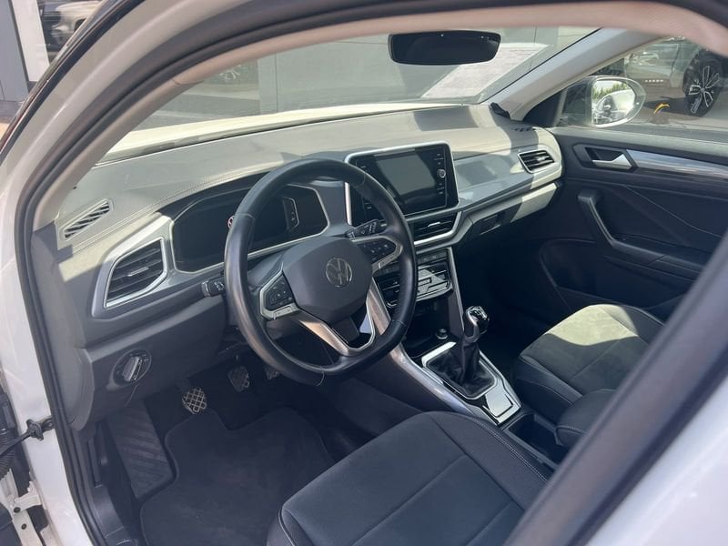 Volkswagen T-Roc  T-Roc 1.0 tsi Style 110cv