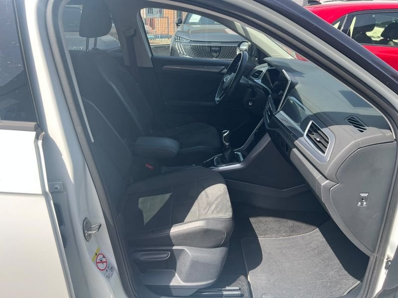 Volkswagen T-Roc  T-Roc 1.0 tsi Style 110cv